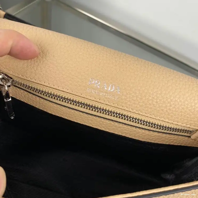 Brother sam 2210YA0058 Prada Bag 0610
